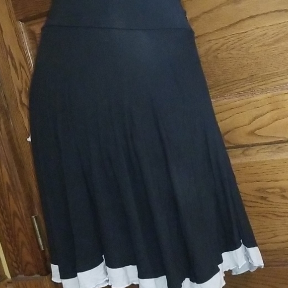 flowy comfy stretchy skirt - Picture 4 of 7